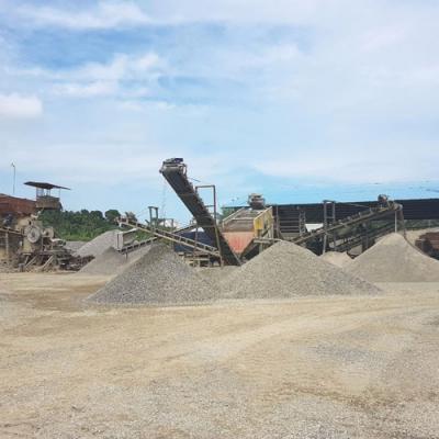 Proses Pengambilan dan Pencucian Batu